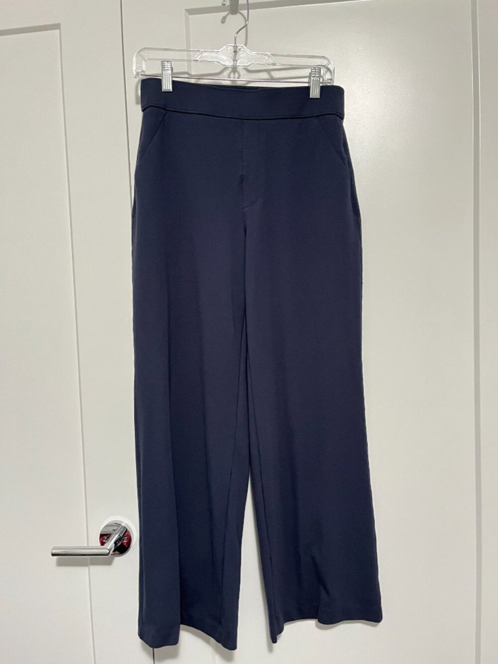 Splendid Medium Navy Blue Wide Leg Pants